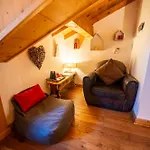 Hotel Les Monts Charvin 3*
