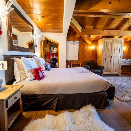 Les Monts Charvin Szálloda 3*