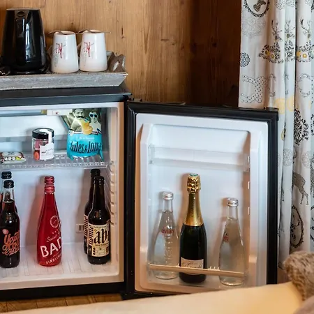 Les Monts Charvin Hotel