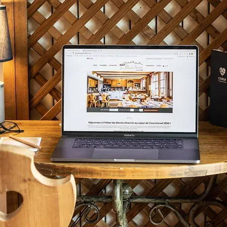 Hotel Les Monts Charvin